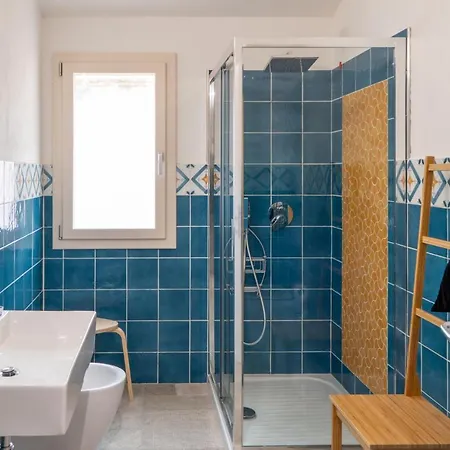 Almasarda Konukevi 4*